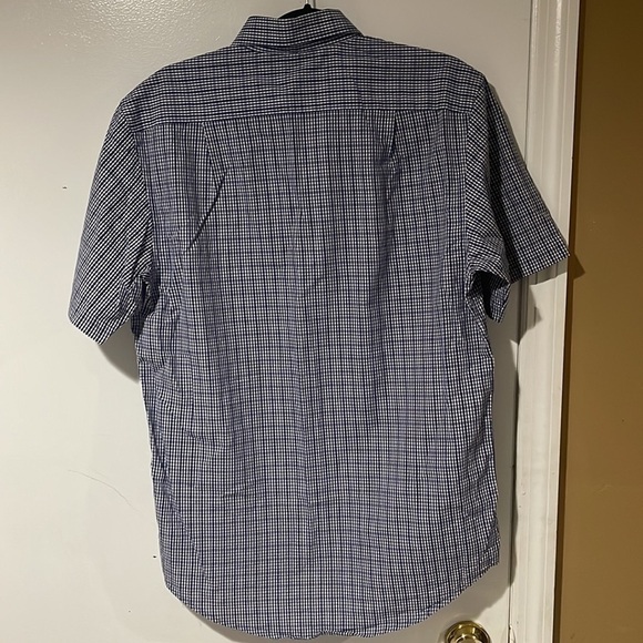 Izod Mens Button Down Shirt Short Sleeve Like New - Picture 4 of 7